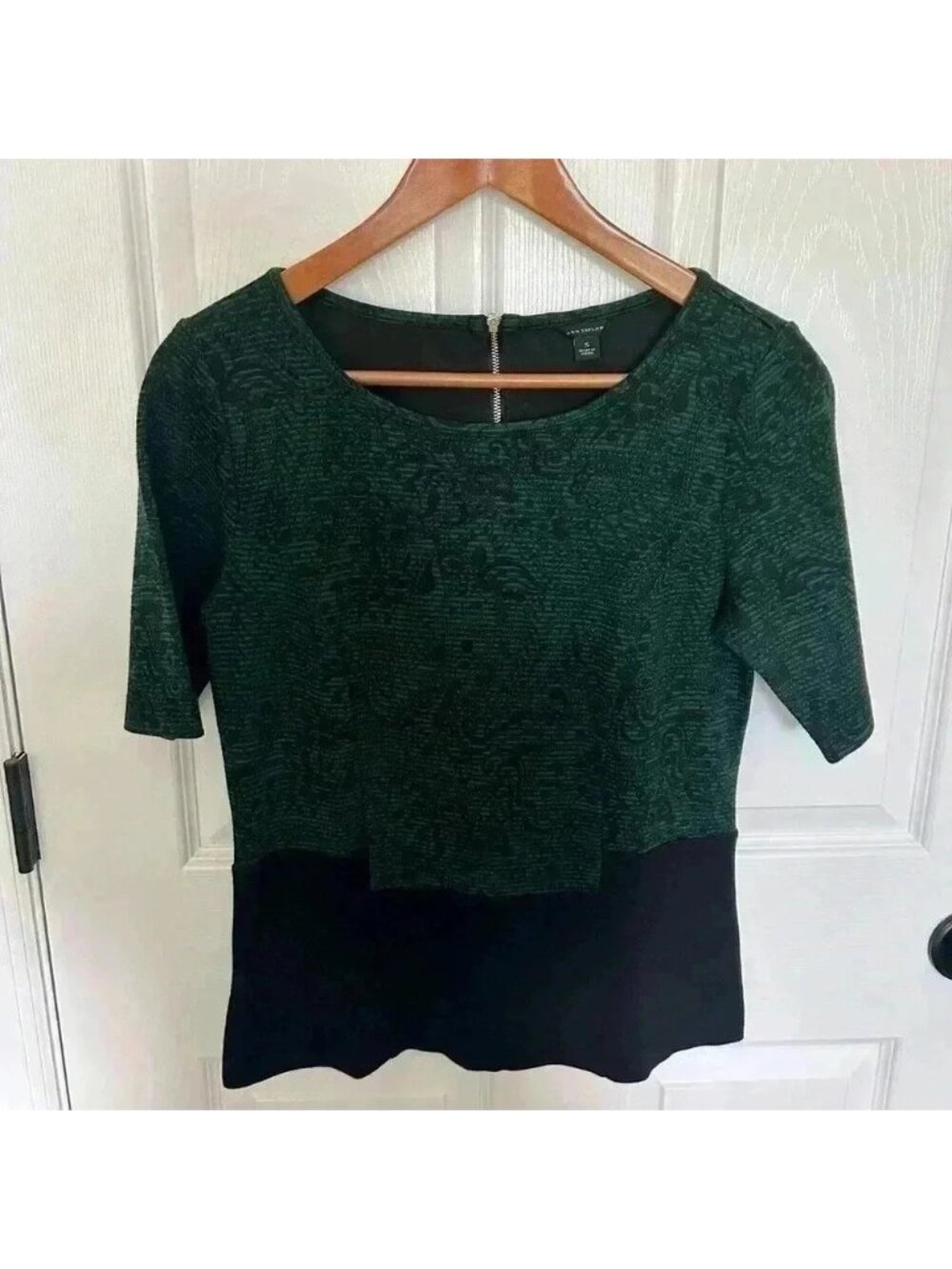 Top Size Small